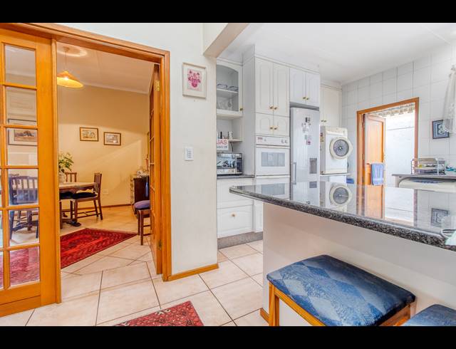 3 BEDROOM FREESTANDING FOR SALE IN KELLAND